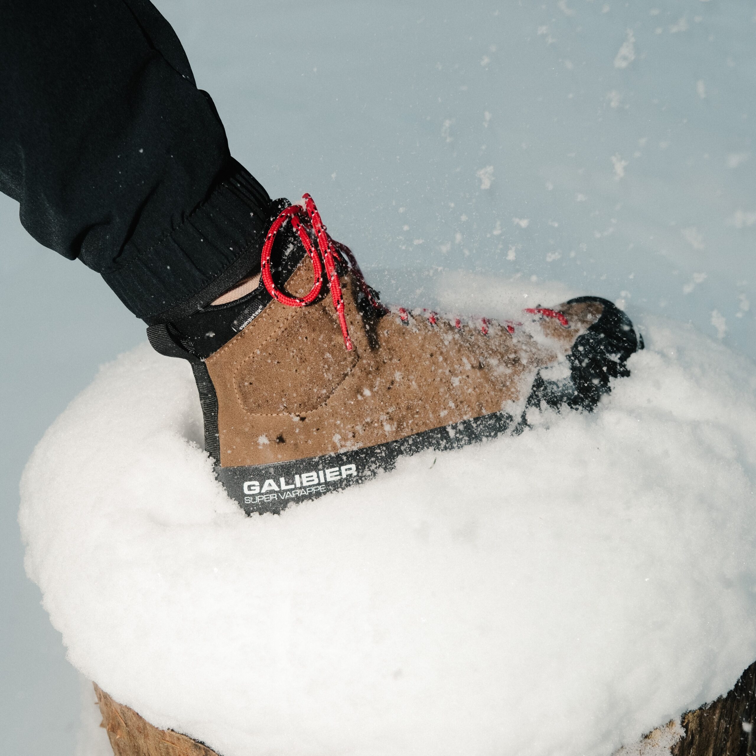 Chaussure de randonnée Galibier Super Varappe Mid homme en cuir pleine fleur marron avec membrane Sympatex et semelle Vibram SpringLug.